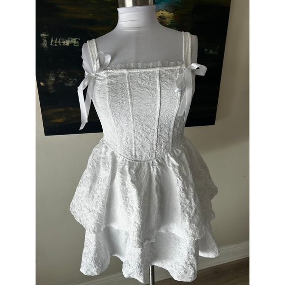 Francesca's Dresses & Skirts - Francescas Mini Dress Medium White Tiered Ruffle Jacquard Corset Bodice